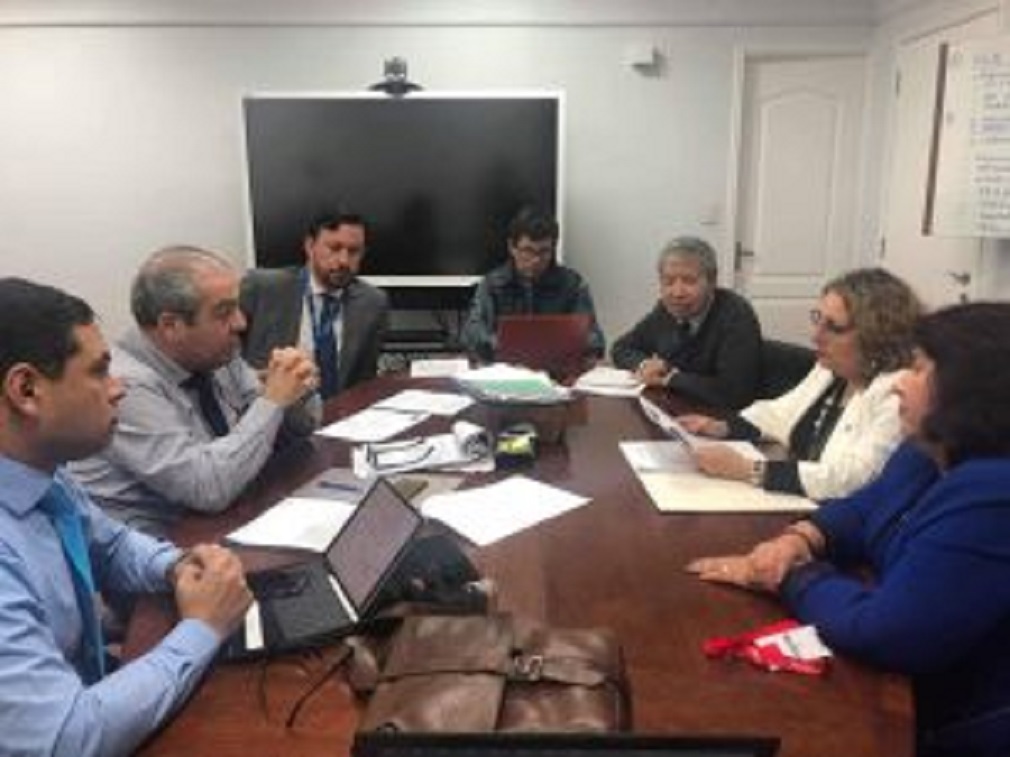 Gobernadora de Ultima Esperanza se reunió con el Subsecretario de Redes Asistenciales Luis Castillo