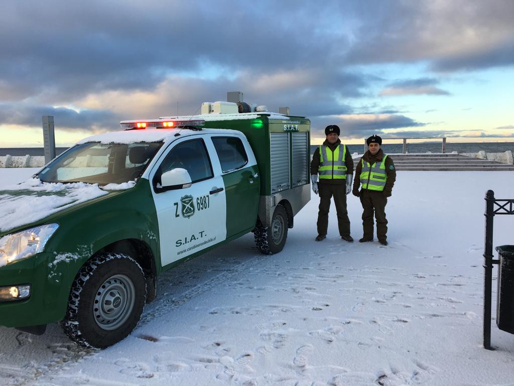 Carabineros reitera medidas preventivas para conducir en la nieve y escarcha