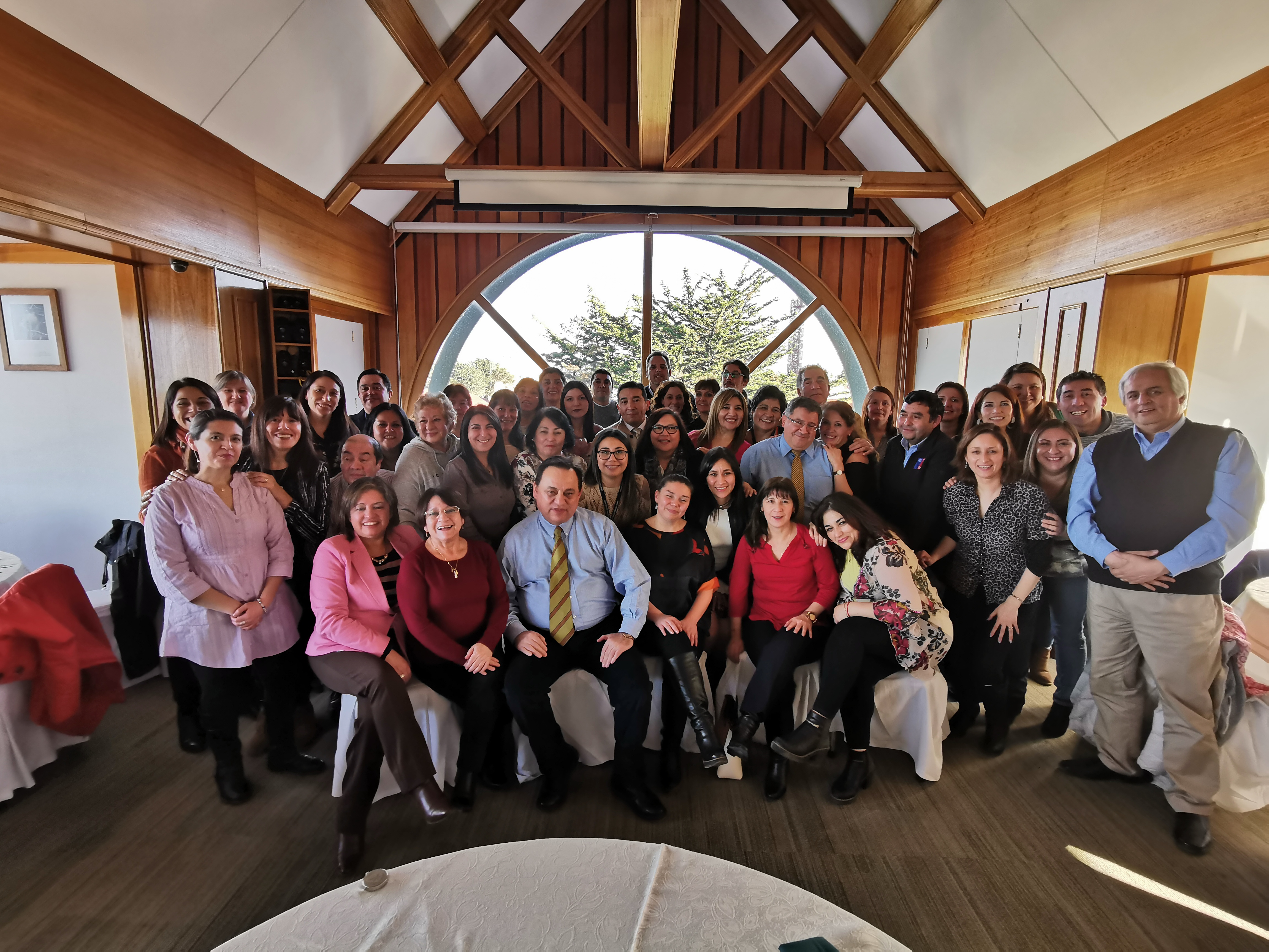 Servicio de Salud Magallanes celebró a trabajadores que son madres y padres