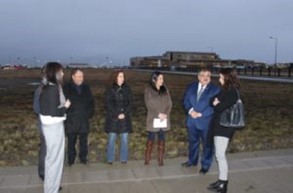 Autoridades visitaron terreno donde se construirá futuro Centro de Salud Mental y Geriátrico, próximo al Hospital Clínico de Punta Arenas