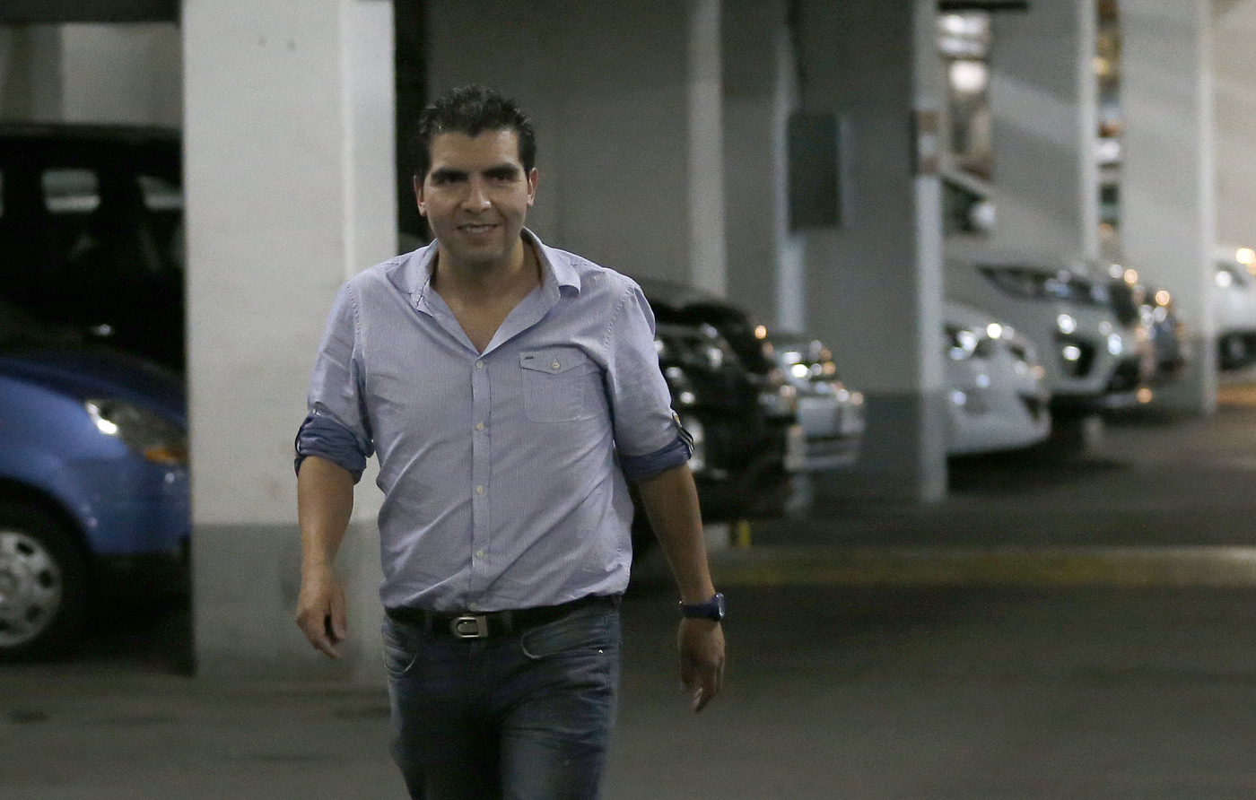 Familia de Claudio Barrientos informó acerca del estado de salud del comunicador magallánico