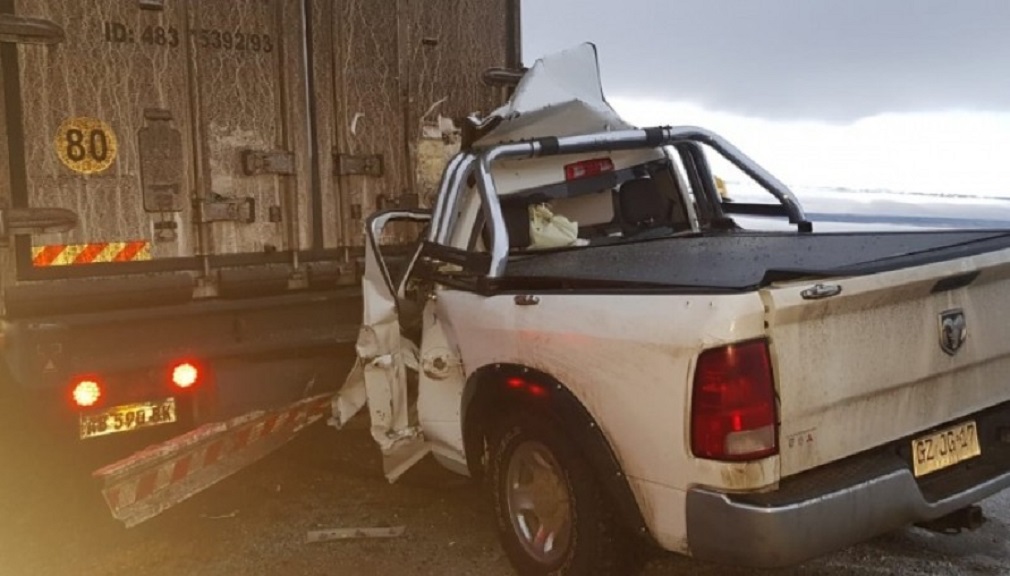 Tres adultos fallecidos y un menor en grave estado tras accidente de una camioneta con patente chilena en Ruta Nacional 40 Santa Cruz, Argentina