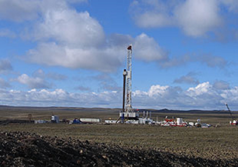 ENAP anuncia perforación de 60 pozos en Tierra del Fuego, región de Magallanes, para explotar gas natural y petróleo