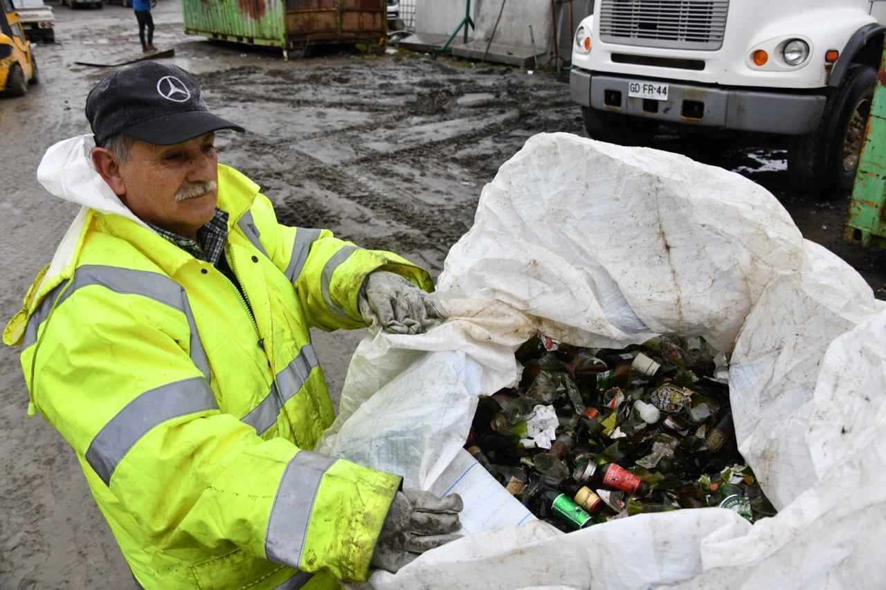 Exitoso resultado de la campaña «Magallanes Elije Vidrio»: 40.000 kilos de vidrio recolectados en Punta Arenas serán reciclados en Santiago