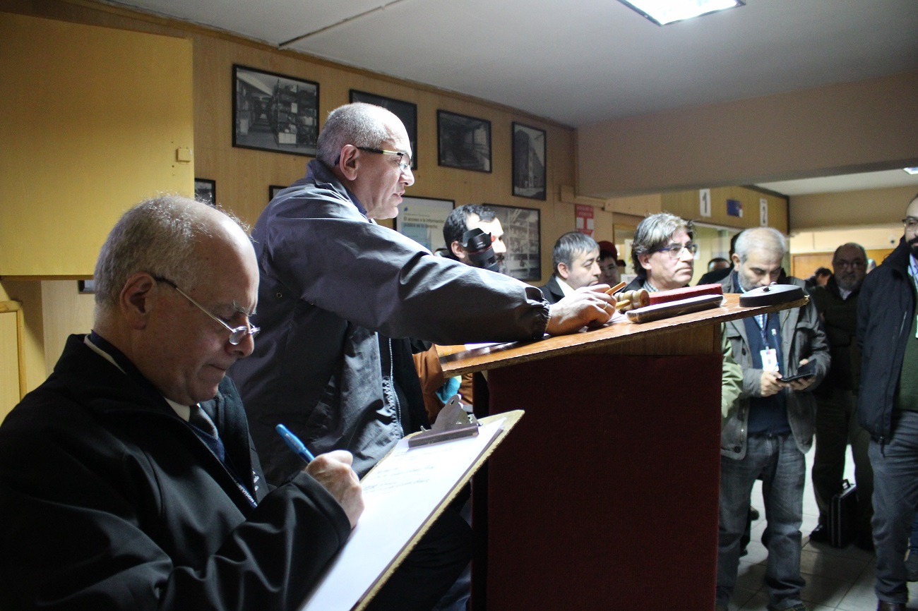 En sucursal Punta Arenas, “Tía Rica” ejecutó exitoso remate de 12 vehículos fiscales y bienes muebles