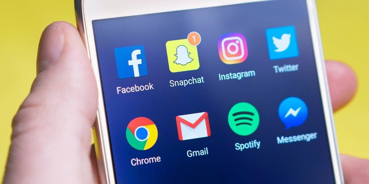 WhatsApp e Instagram cambiarán sus nombres para dejar claro que pertenecen a Facebook