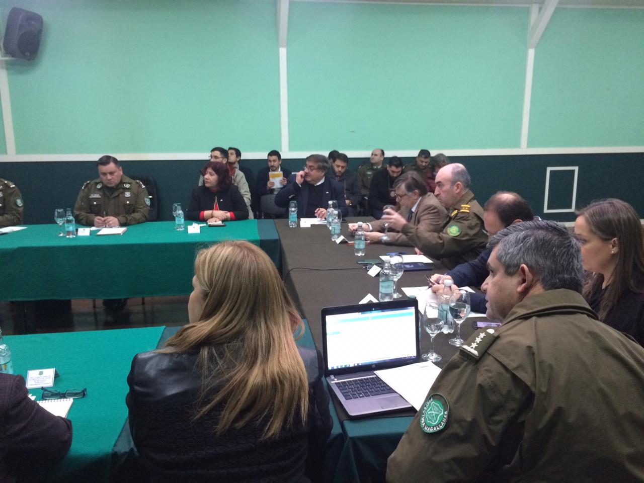 Sistema Táctico de Operación Policial de Carabineros revela una baja de delitos en Punta Arenas, pero un aumento del 12% en Puerto Natales: los delitos más frecuentes son hurtos y lesiones