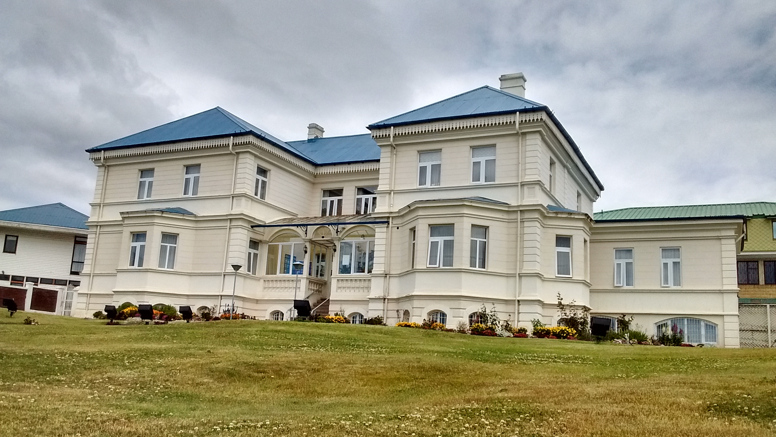 Bajo la figura de «tentativa desistida», se presentó recurso en favor de imputado que se arrepintió de asaltar una bencinera COPEC en Punta Arenas