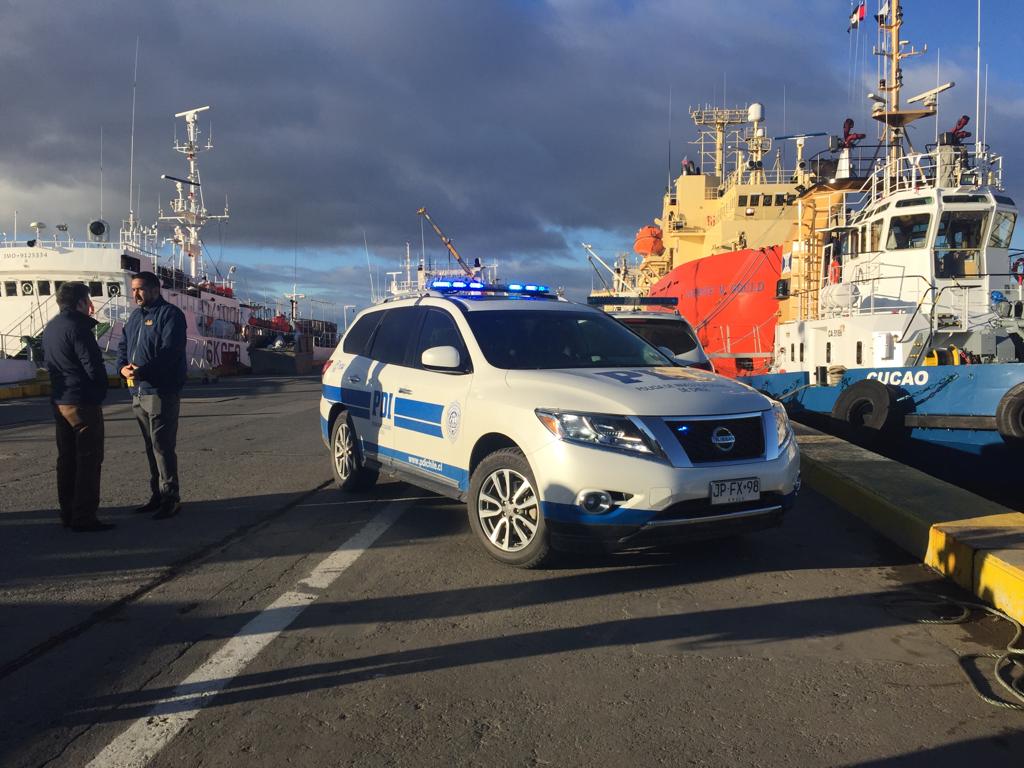 Con un robot submarino buscan a tripulante de remolcadores desaparecido en 2015 en Punta Arenas