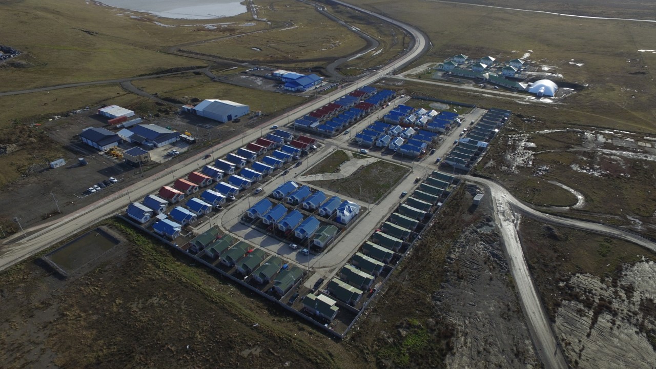Alcaldesa de Porvenir preocupada por eventual cierre de Nova Austral e impacto en la actividad económica de la capital fueguina