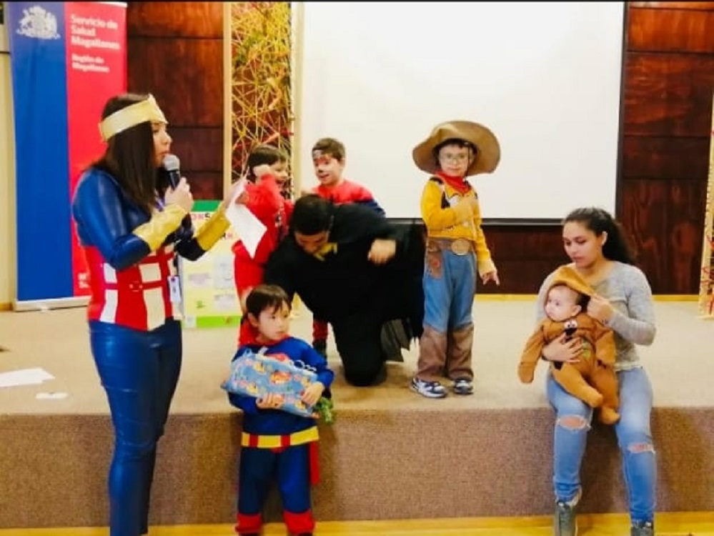 Funcionarias y profesionales de Salud realizan diversas actividades en Puerto Natales durante la semana de la matronería