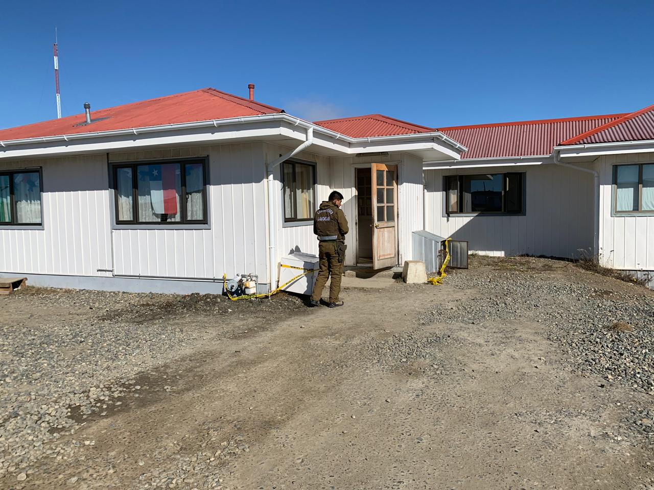 Explosión de gas en dependencias de Aduana en Monte Aymond deja a funcionario en la UCI de la Clínica Magallanes: ANFACH declara paro nacional durante 2 horas