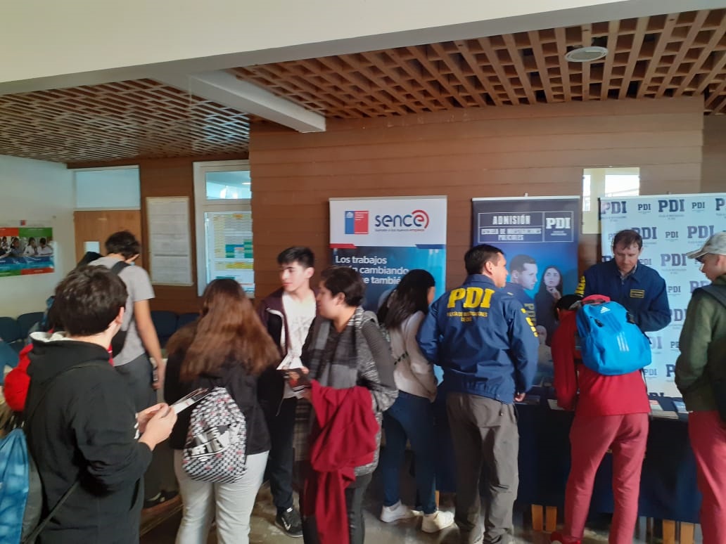 Gobernación Provincial de Tierra del Fuego realizó segunda feria de educación superior y empleo