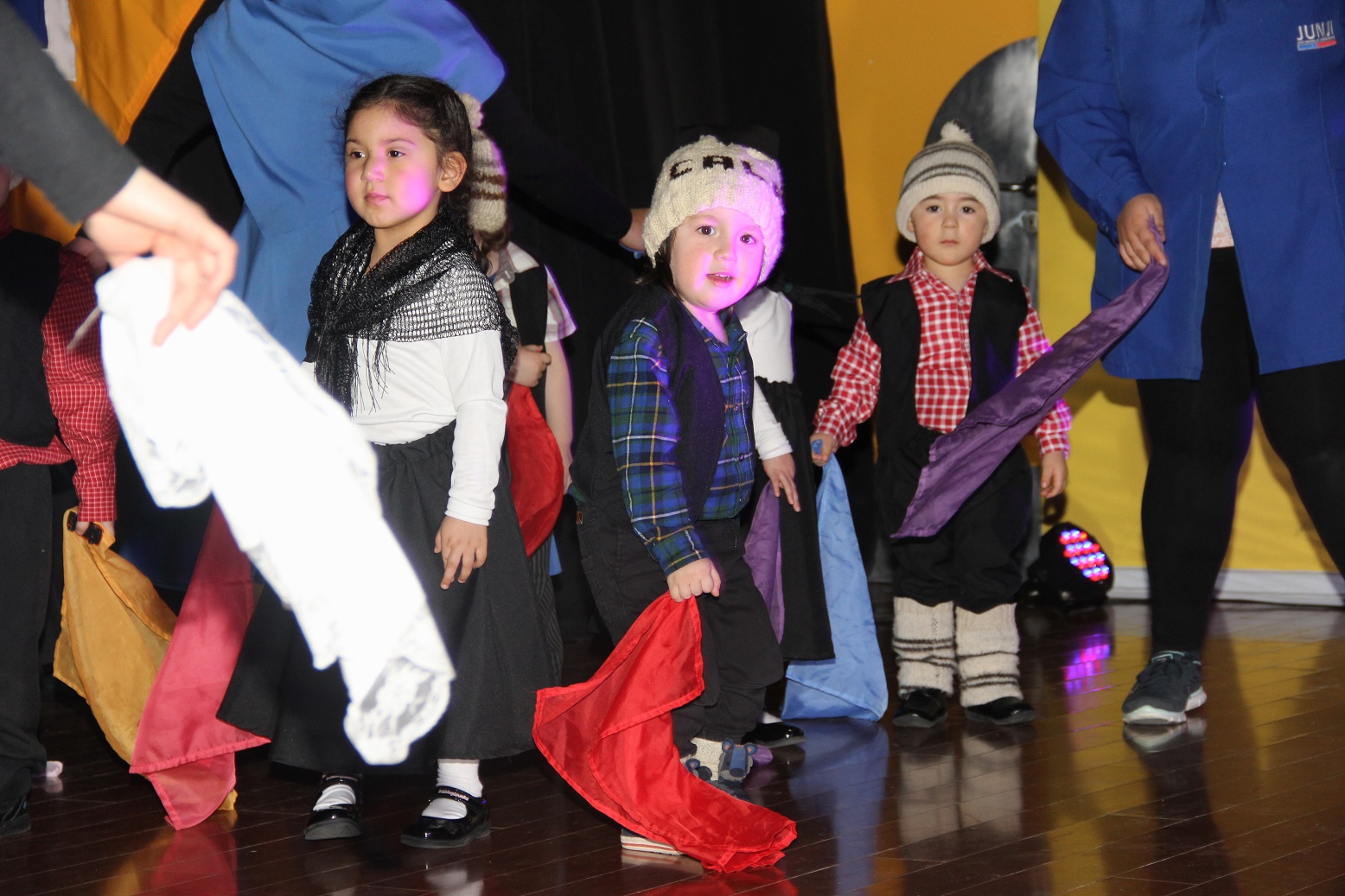 Fiesta infantil transformó el Centro Integral de la JUNJI en un homenaje a la cultura de Chiloé