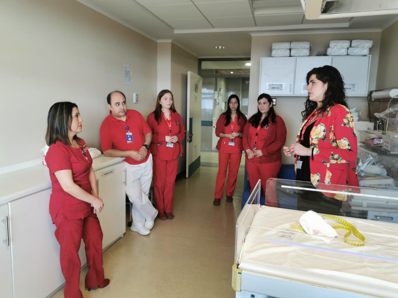 Hospital Clínico Magallanes fortalece su relación asistencial docente, con llegada de internas de Obstetricia y Puericultura de la Universidad Austral de Chile