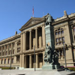 Corte Suprema confirmó sentencia y acoge protección contra AFP Modelo por el rechazo de solicitud de devolución de fondos previsionales: recurrente estimó vulnerada la garantía del derecho de propiedad.