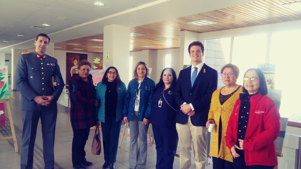 En el día mundial de la alimentación personal del Hospital de Porvenir realizacion actividades para destacar la alimentación sana