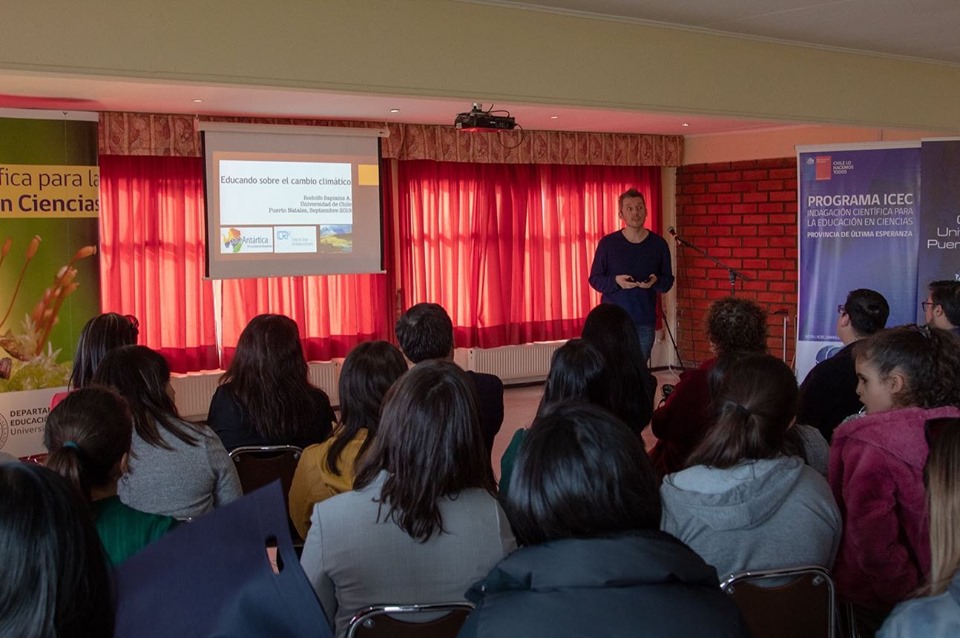 60 educadores de Punta Arenas y Natales perfeccionarán sus conocimientos para la enseñanza en ciencias