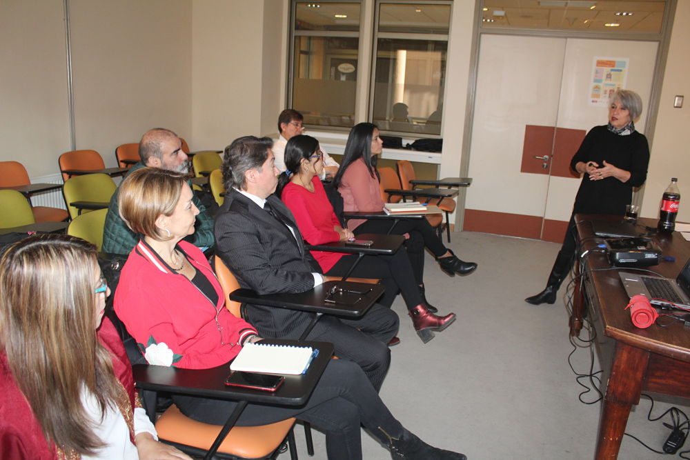 Evaluación de transtornos psicopáticos fue el tema de la capacitación que realizaron funcionarios del Servicio Médico Legal de Punta Arenas