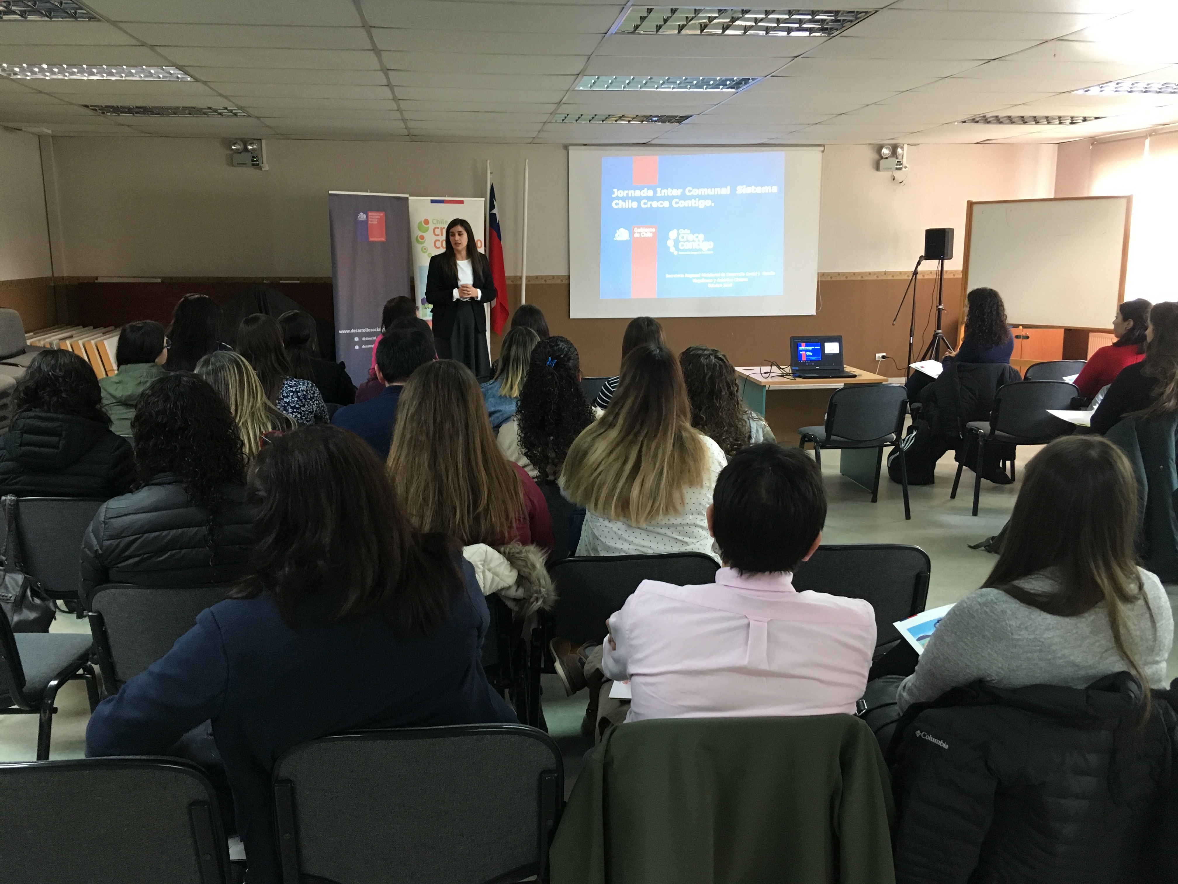 En Jornada Regional Chile Crece Contigo, se destaca trabajo de los equipos comunales