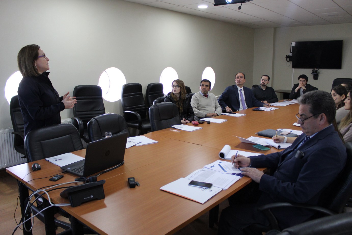 Fiscalía capacitó a profesionales: abogados de Magallanes se capacitan en la Ley de Entrevista investigativa Videograbada