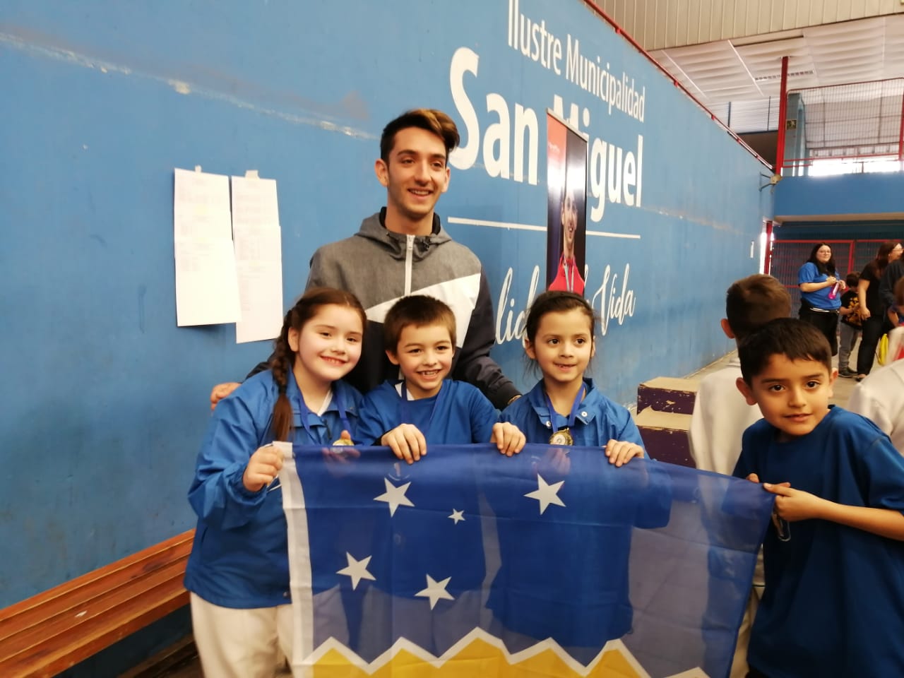Destacan Medallas para Magallanes obtenidas por niñas y niños en torneo nacional de esgrima en Santiago