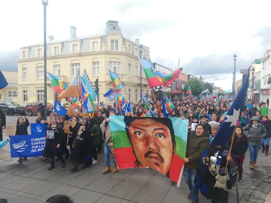 Una manifestación ciudadana de homenaje a Camilo Catrillanca se realizó esta tarde en Punta Arenas