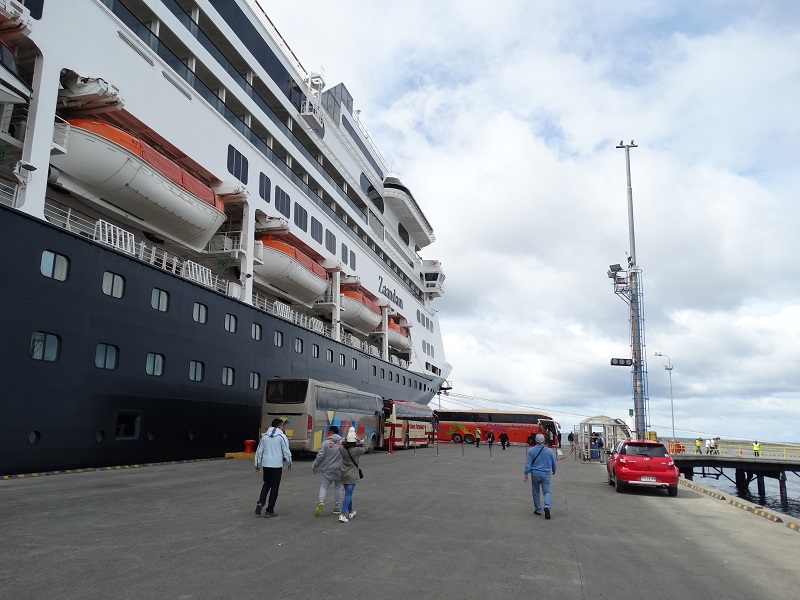 Con recalada del MS Zaandam se inicia Temporada Turística 2019/2020 de cruceros internacionales en Punta Arenas