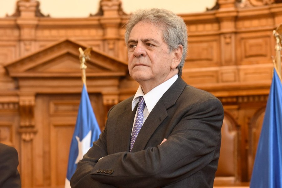 Presidente de la Corte Suprema se refiere a propuesta parlamentaria de disminuir remuneraciones en el Poder Judicial