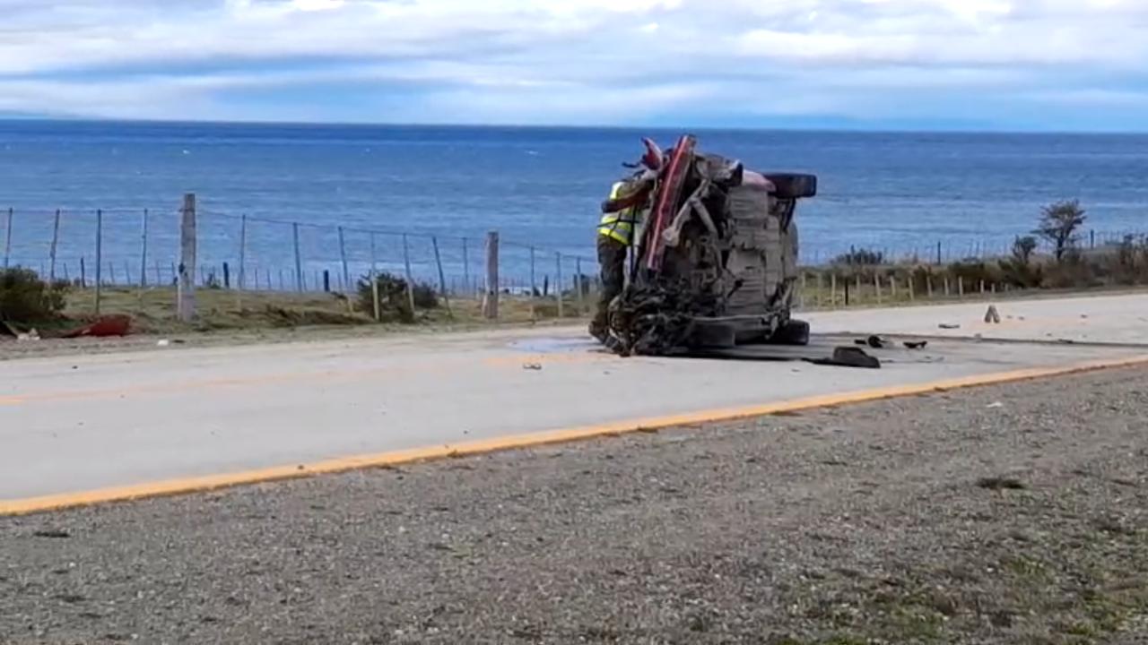 Volcamiento en el sector sur de Punta Arenas esta mañana: hay dos heridos graves