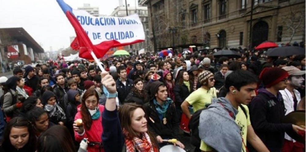 Federación de Estudiantes Secundarios de Magallanes repudia detención de un estudiante ayer sábado 16 en Punta Arenas