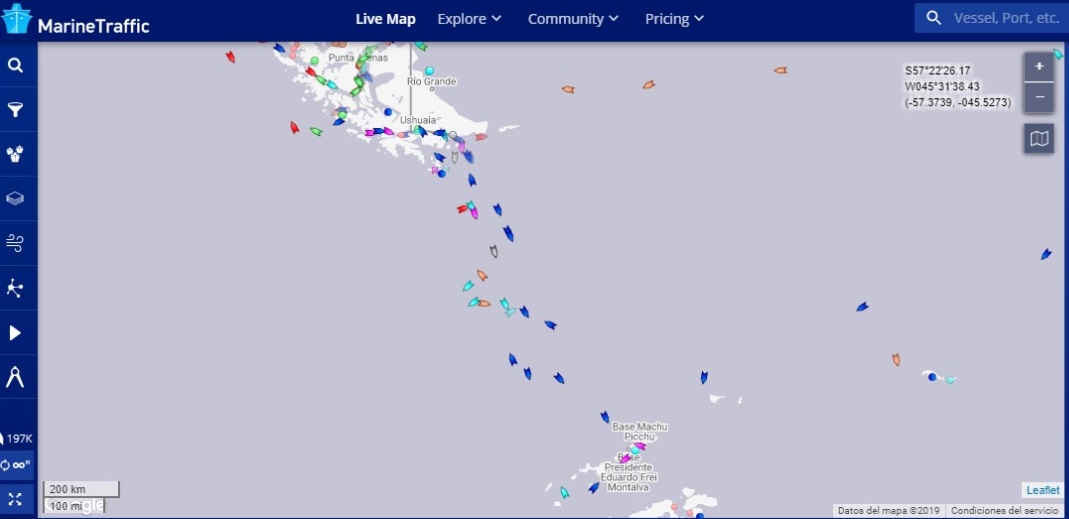 Intensa actividad marítima y aérea se registra en la zona del paso Drake