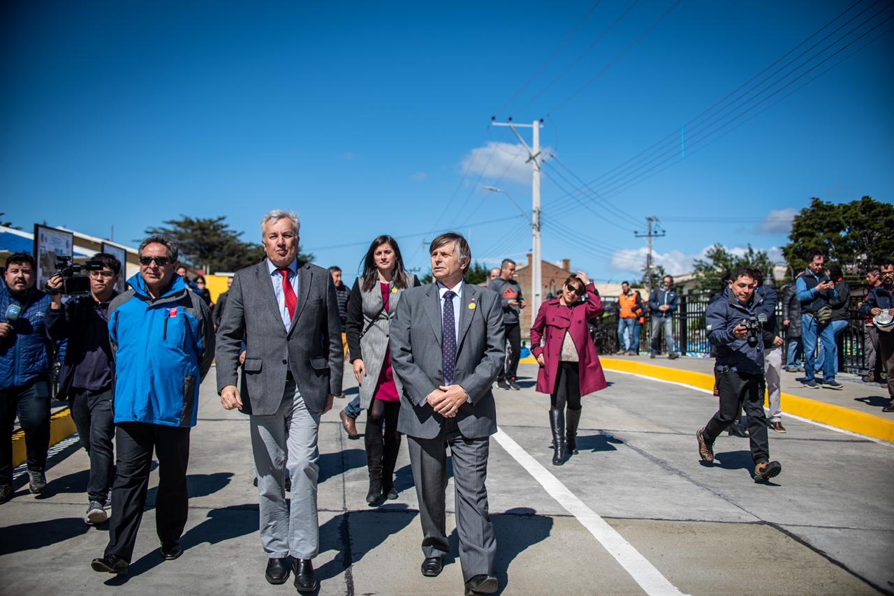 Hoy se abrió al uso público el renovado puente de calle Chiloé en Punta Arenas