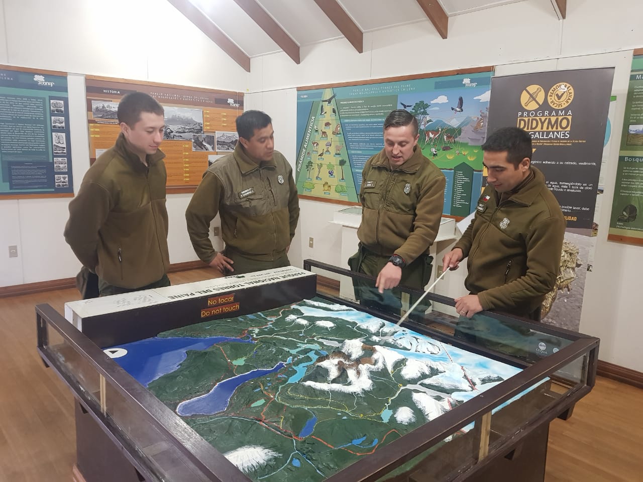 Carabineros instaló avanzada en el Parque Nacional Torres del Paine por la temporada turística