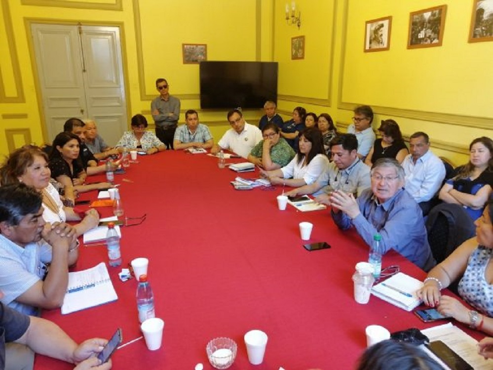 Mesa del Sector público se refiere a negociación con el Gobierno por reajuste a los funcionarios públicos