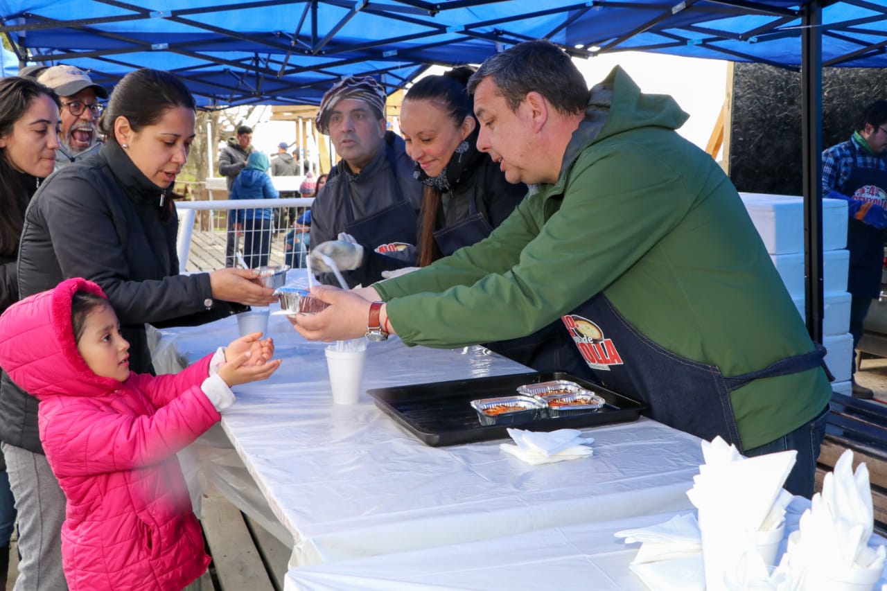 En Puerto Williams se realizó el Chupe de Centolla Más Austral del Mundo
