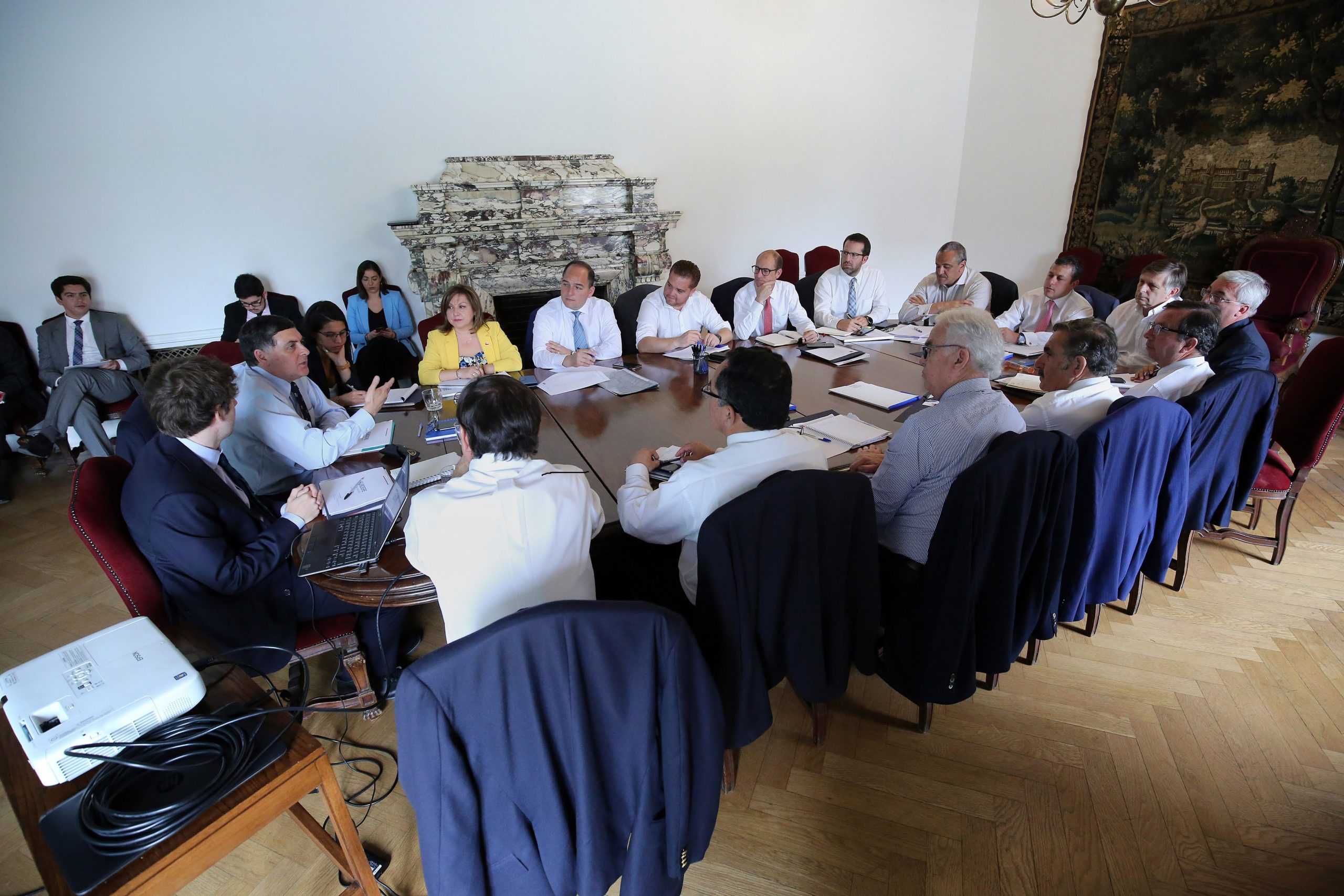 Subsecretario SUBDERE Claudio Alvarado sostuvo reunión de coordinación con todos los Intendentes regionales: participó también el Intendente de Magallanes José Fernández