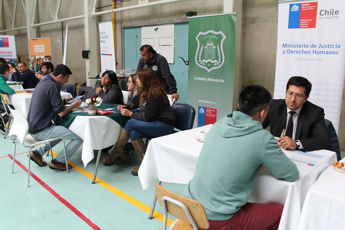 Plaza de Justicia de fin de año en Punta Arenas estuvo enfocada hacia la reinserción social