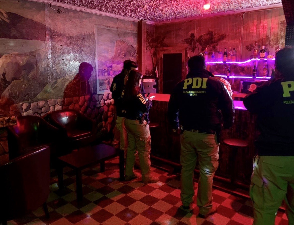 PDI realiza fiscalizaciones a extranjeros y controles de drogas en Puerto Natales