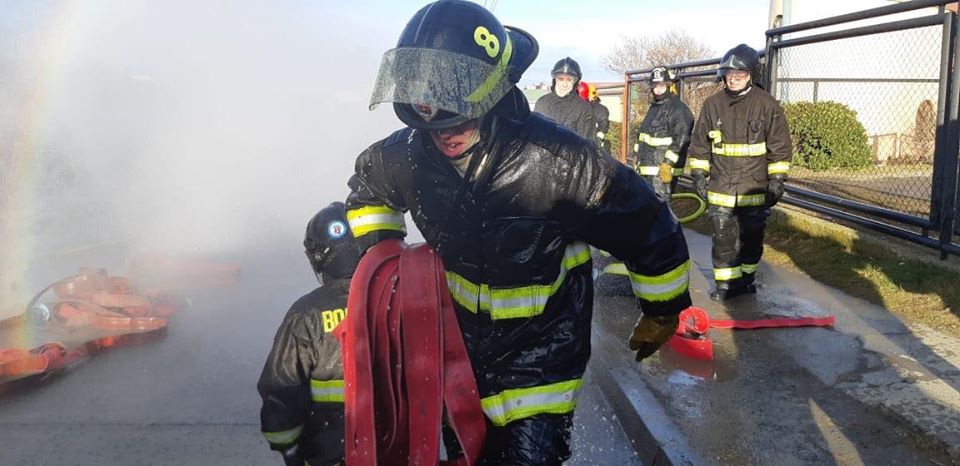Llaman a denunciar manipulación irregular de grifos: Aguas Magallanes llama a cuidar dispositivos clave para la labor de bomberos