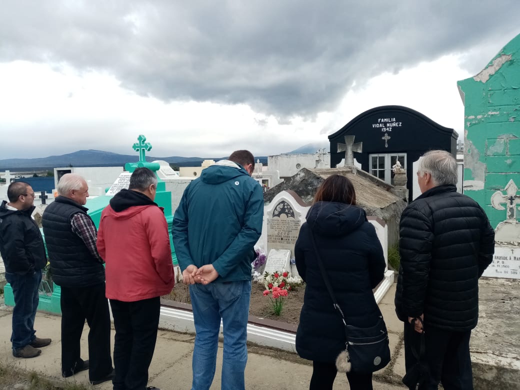 Agrupación de Mártires del 23 de Enero de Puerto Natales rinden homenaje a los caídos en 1919