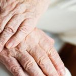 Beneficio de rebaja y condonación de contribuciones a adultos mayores desde marzo, será gradual, dependiendo del nivel de renta