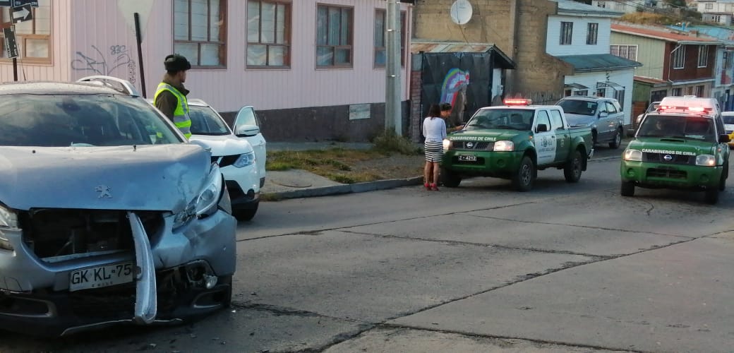 Una menor lesionada en colisión esta mañana en el sector sur de Punta Arenas