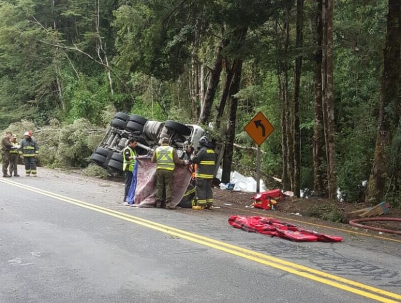 Tres personas fallecidas procedentes de Punta Arenas, en fatal accidente cerca del paso Cardenal Samoré