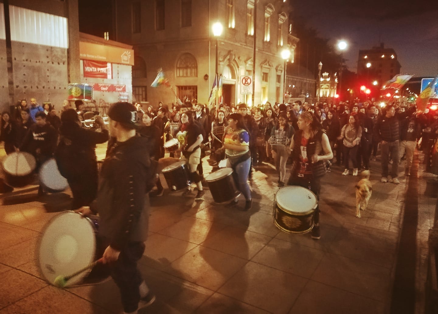 Masiva manifestación en el centro de Punta Arenas