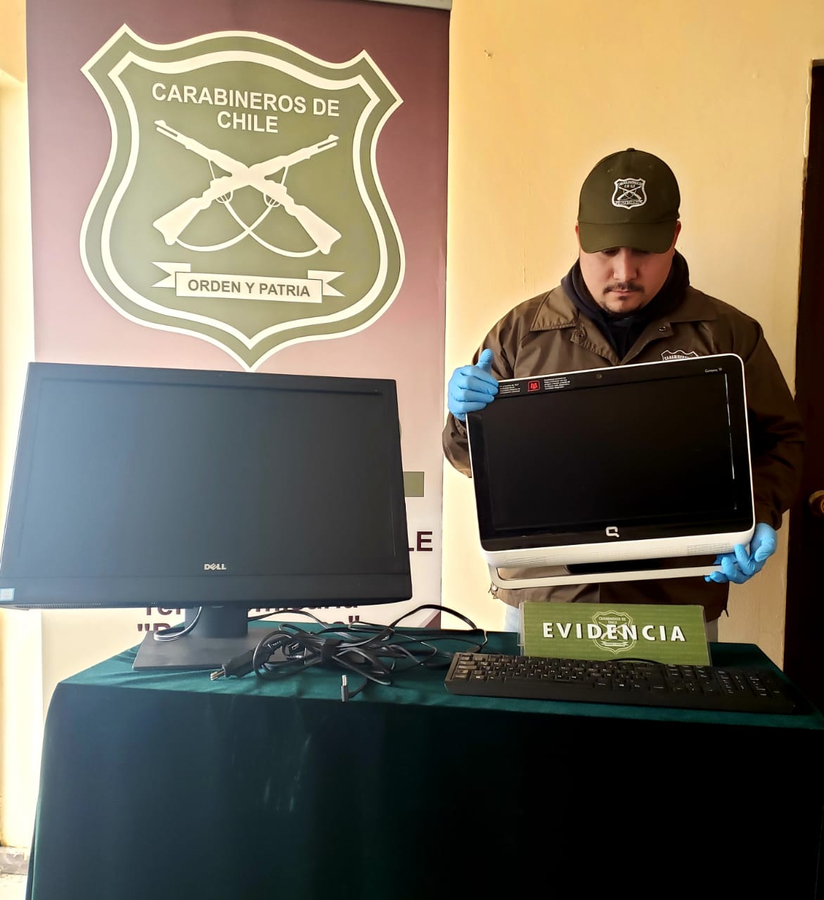 SIP de Carabineros recuperó computadores robados desde oficina del SENAME en enero pasado