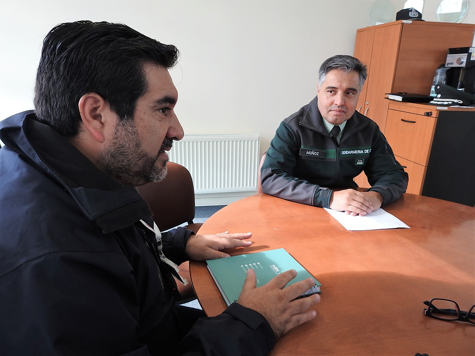 INDH y Gendarmería se coordinan para trabajar en conjunto