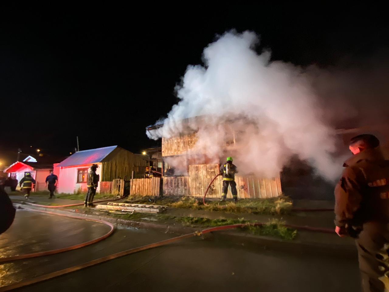 Incendio en el sector Río de la Mano afectó una vivienda de material ligero