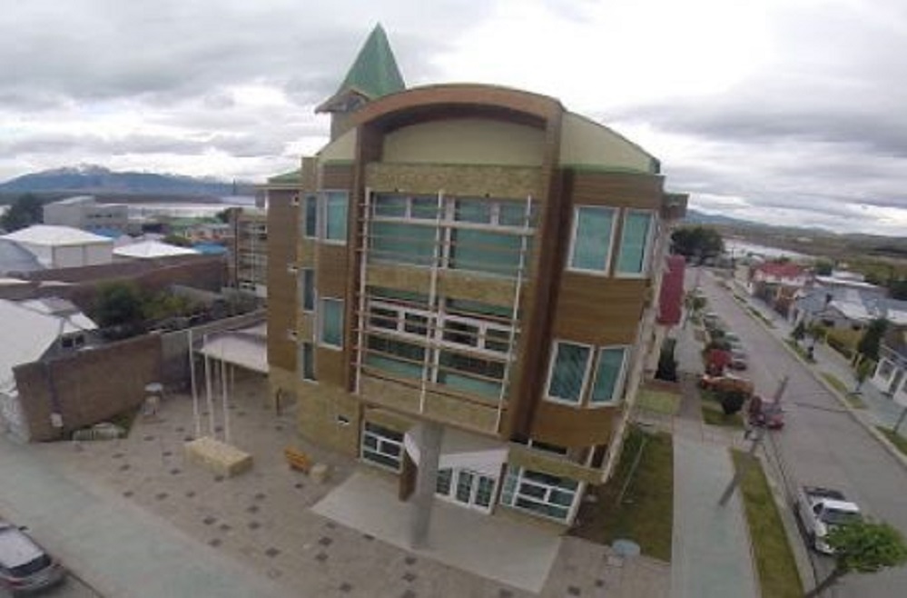 CiperChile denuncia que municipio natalino estaría vinculado a contrato por sobre $ 1.590 millones con cuestionada empresa Itelecom