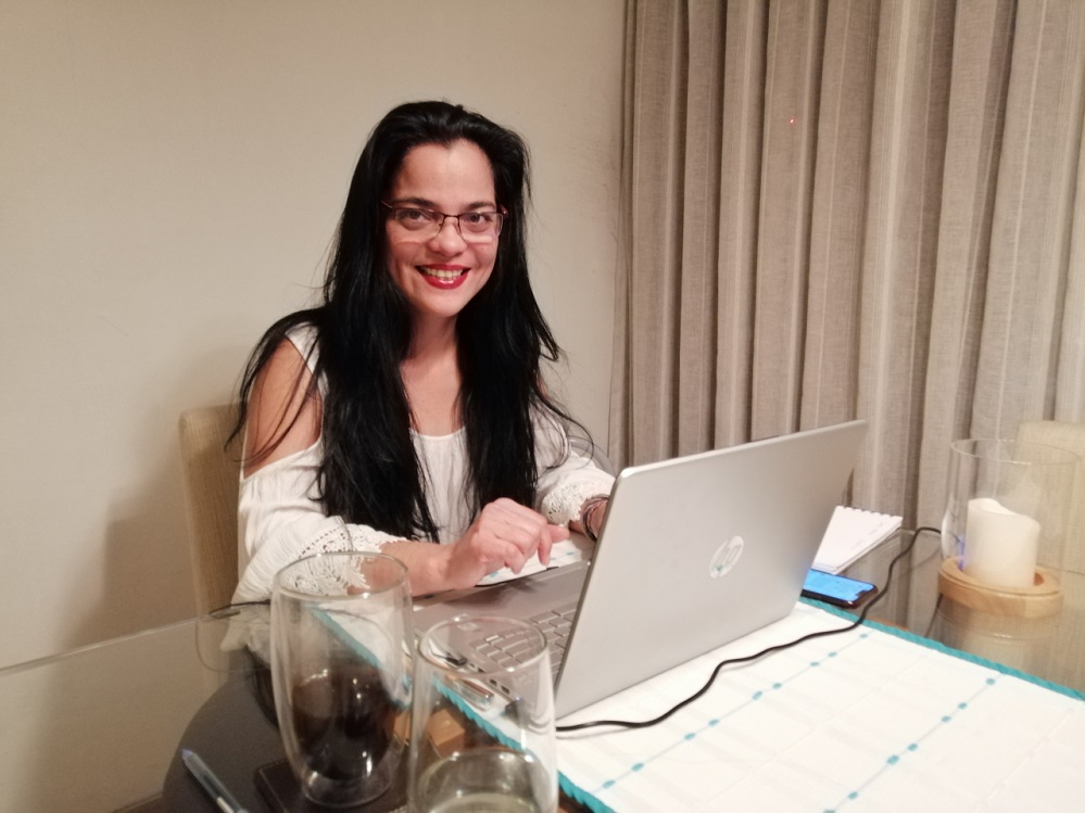 Iniciativa editorial para público femenino: “Mujer sin Edad”, espacio digital para la mujer de hoy